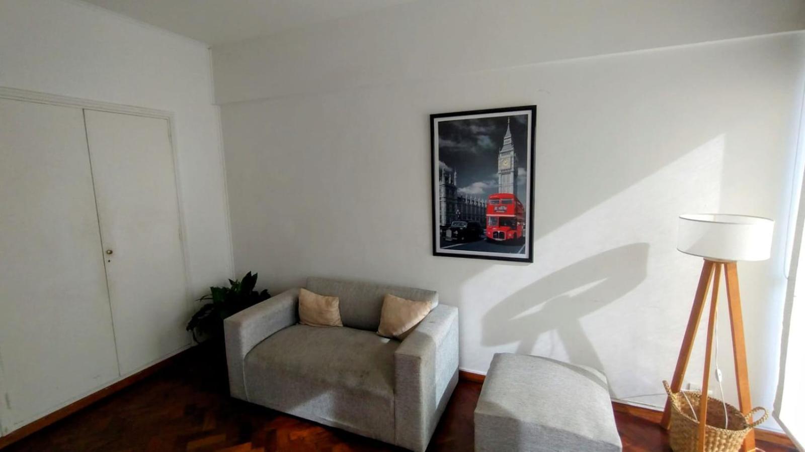 Hermoso Departamento Con Balcon Obelisco II - Buenos Aires — Fotos 2